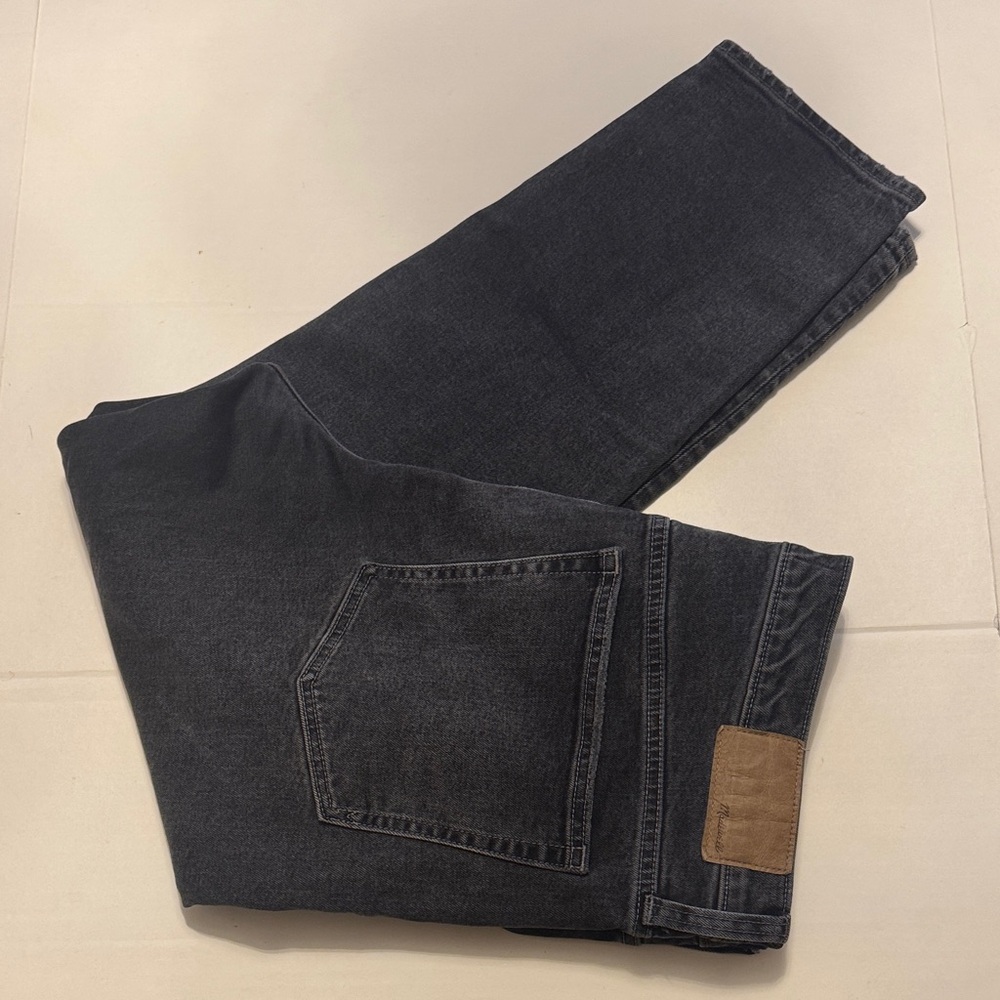Madewell Mens Relaxed Taper Jeans In Claybrook Wash Size 36x30 - Picture 11 of 13